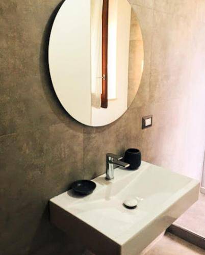 Photo of Bathroom in Locri