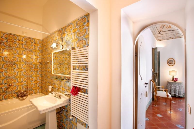 Photo of Bathroom in Montepertuso