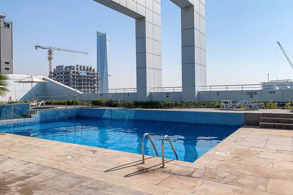 Photo of Outdoor in Jumeirah Lake Towers
