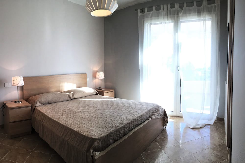 Photo of Bedroom in Case Peschiera-Lu Fraili