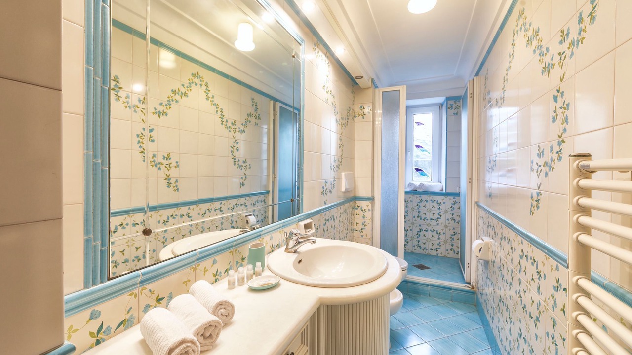 Photo of Bathroom in Ischia Porto