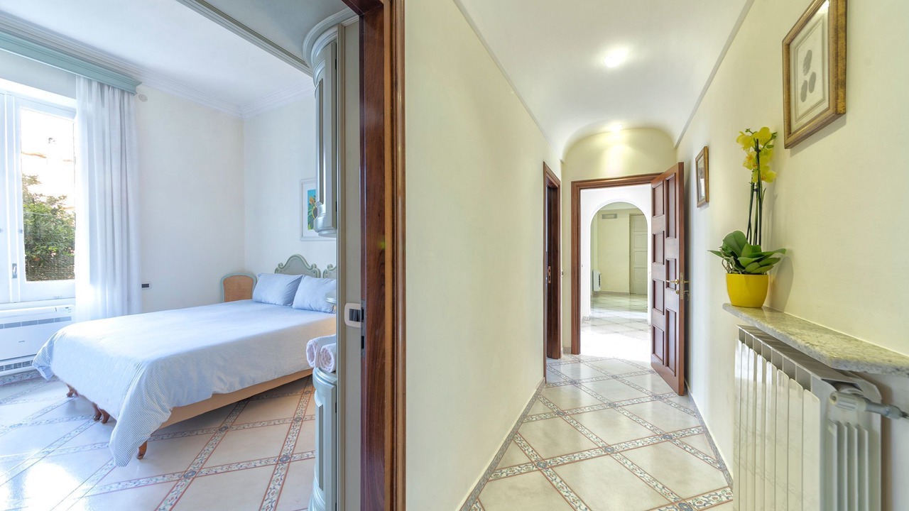 Photo of Bedroom in Ischia Porto