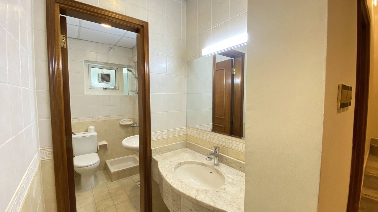 Photo of Bathroom in Mirdif