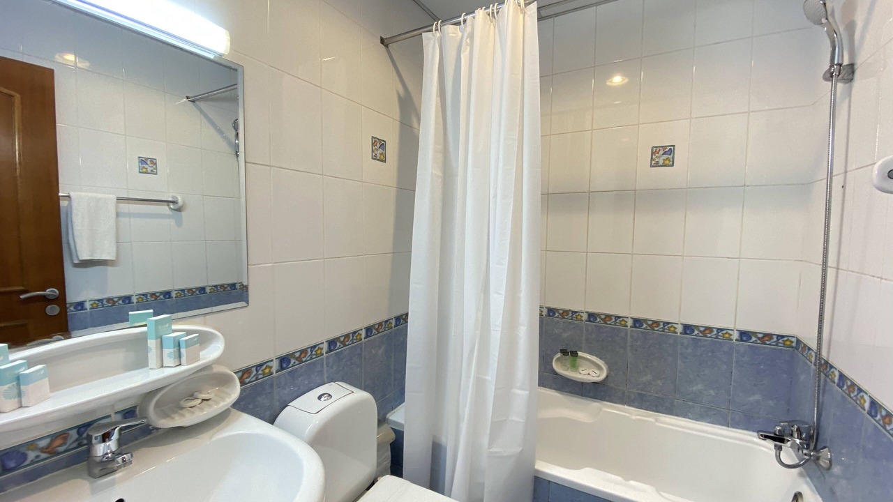 Photo of Bedroom in Mirdif