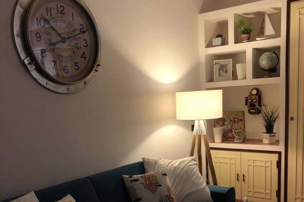 Photo of Livingroom in Pozzuoli
