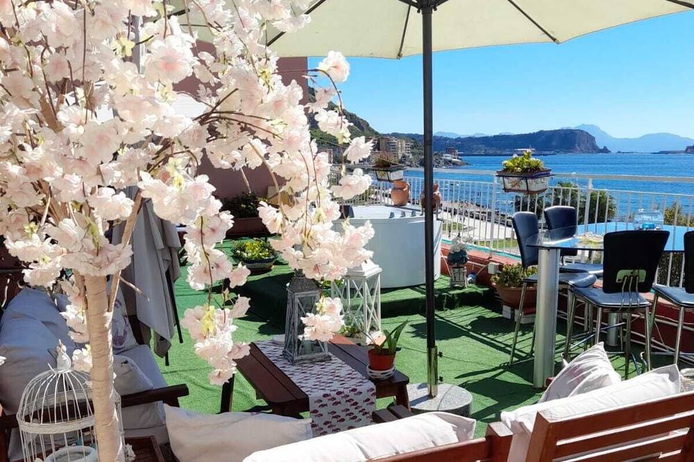 Photo of Patio Balcony in Pozzuoli