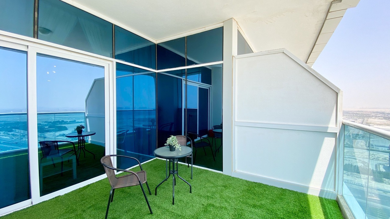 Photo of Patio Balcony in Jumeirah Village Triangle