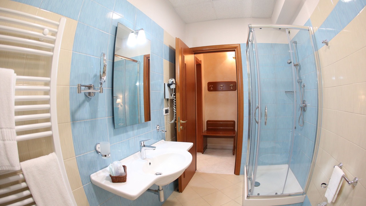 Photo of Bathroom in Catanzaro Lido