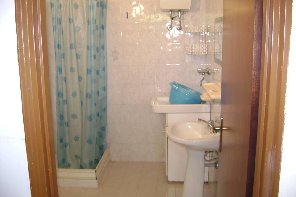 Photo of Bathroom in Isca Marina