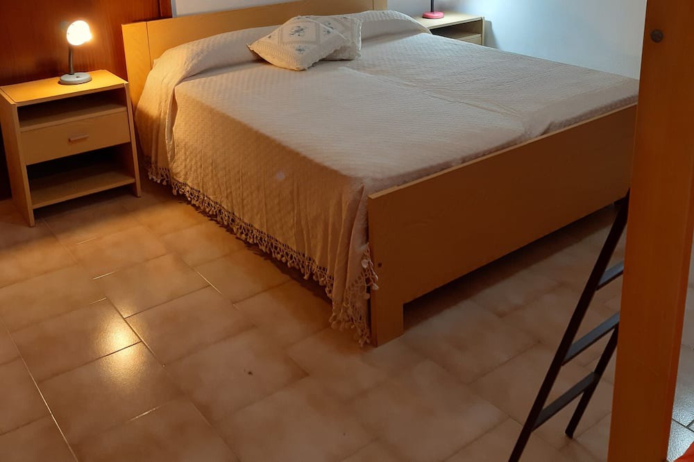 Photo of Bedroom in Isca Marina