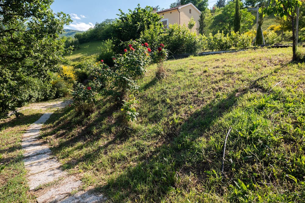 Photo of Outdoor in Serramonacesca