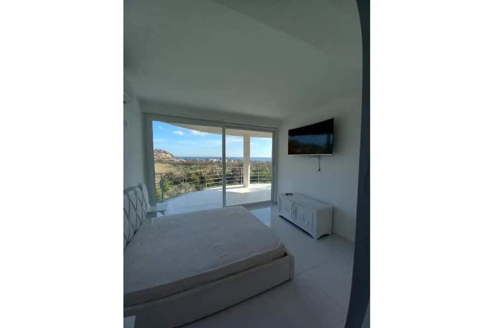 Photo of Bedroom in Calalunga-Pietragrande