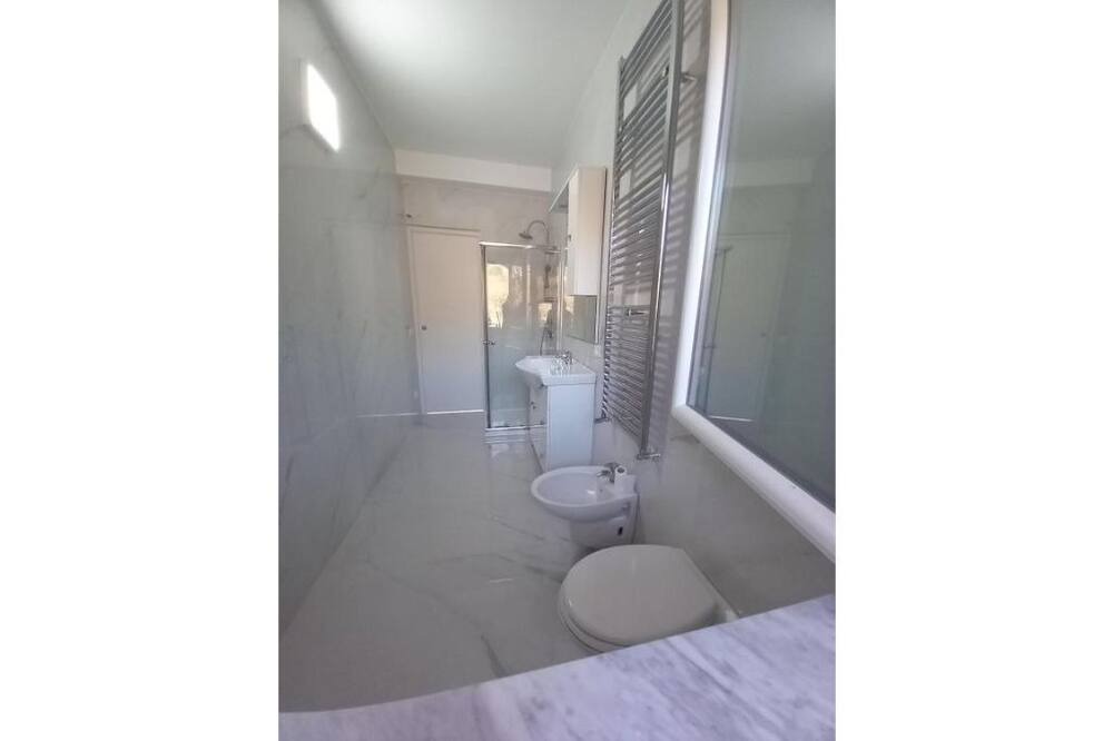 Photo of Bathroom in Calalunga-Pietragrande