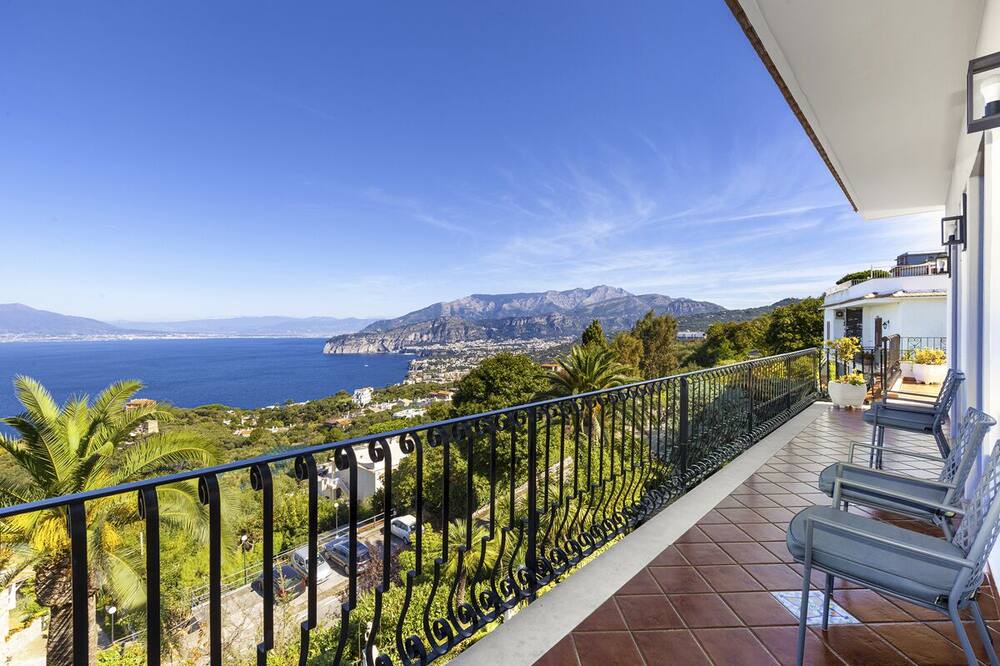 Photo of Patio Balcony in Priora