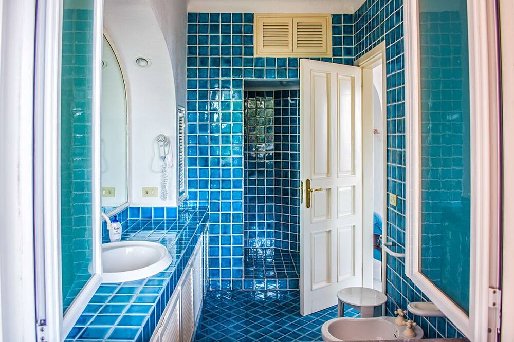 Photo of Bathroom in Casamicciola Terme