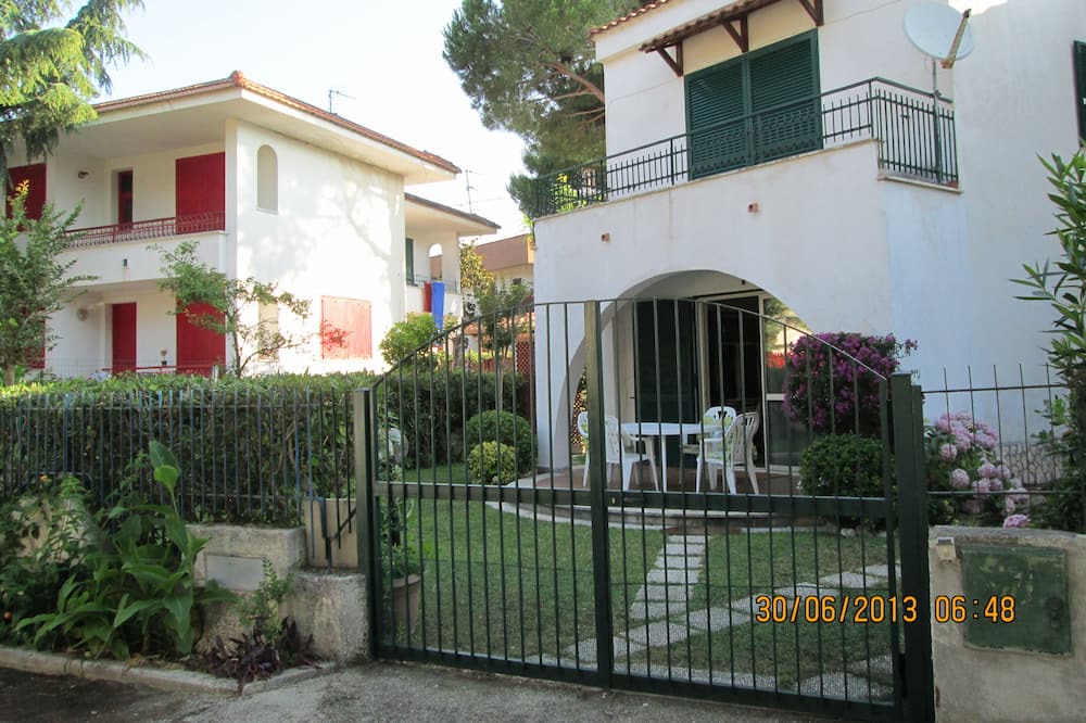 Photo of Outdoor in Baia Domizia