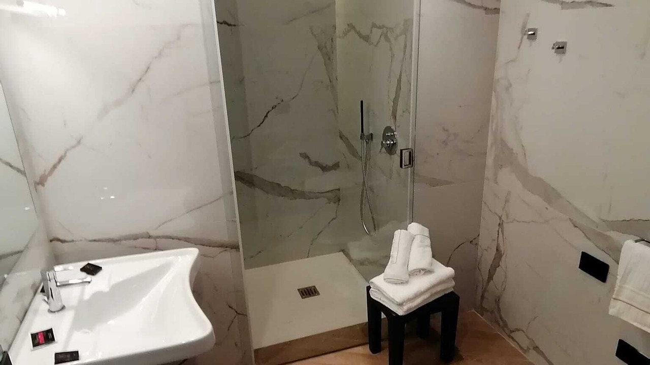 Photo of Bathroom in Nola