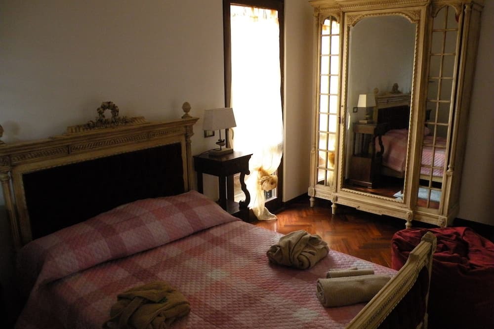 Photo of Bedroom in Isernia