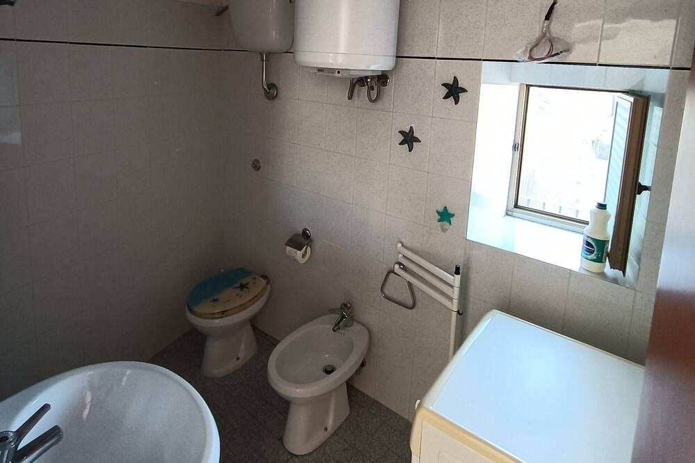 Photo of Bathroom in Santa Caterina dello Ionio