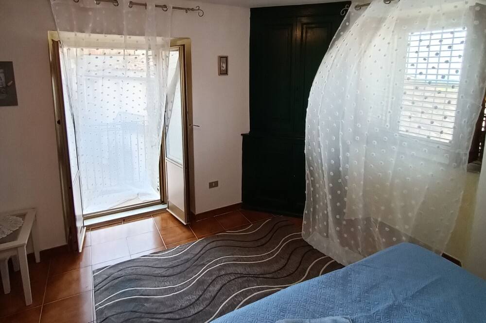 Photo of Bedroom in Santa Caterina dello Ionio