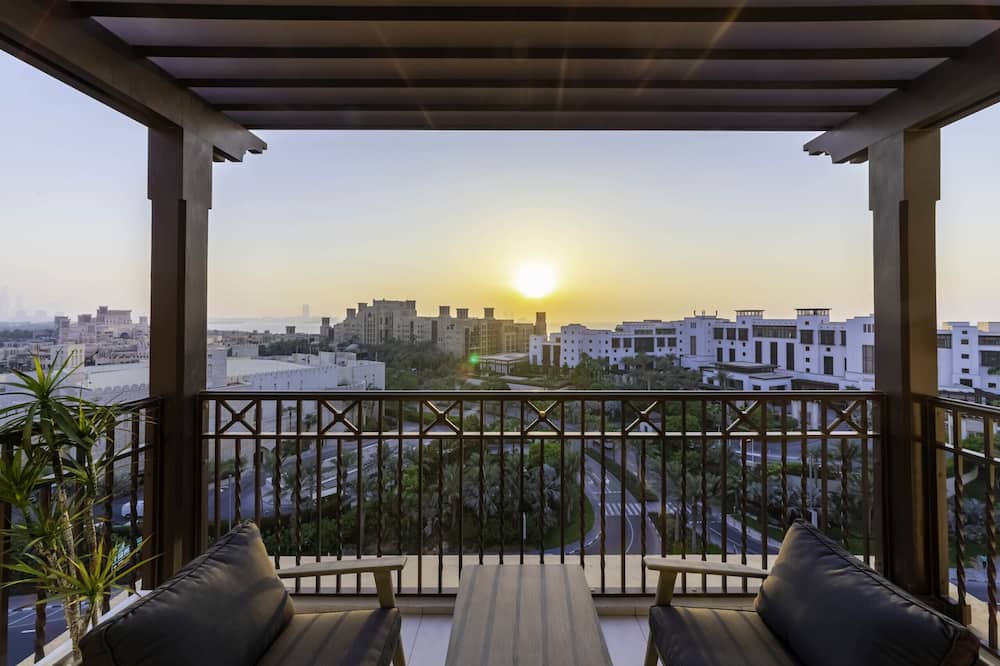 Photo of Patio Balcony in Umm Suqeim 3