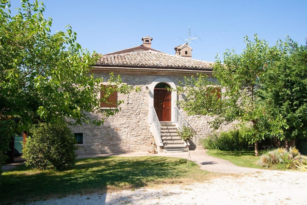 Photo of Outdoor in Urbania