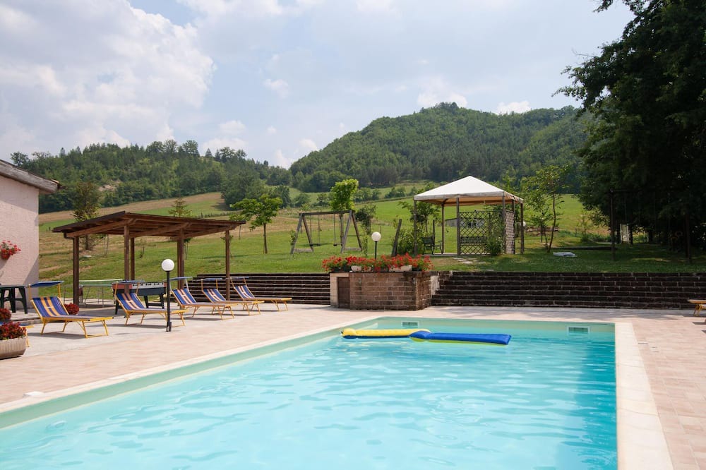Photo of Outdoor in Urbania