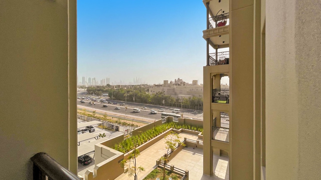 Photo of Patio Balcony in Umm Suqeim 3