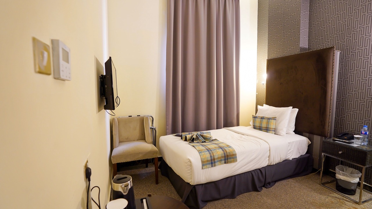 Photo of Bedroom in Al Sabkha