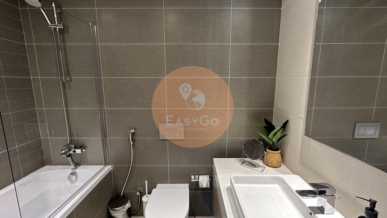Photo of Bathroom in Trade Centre 1