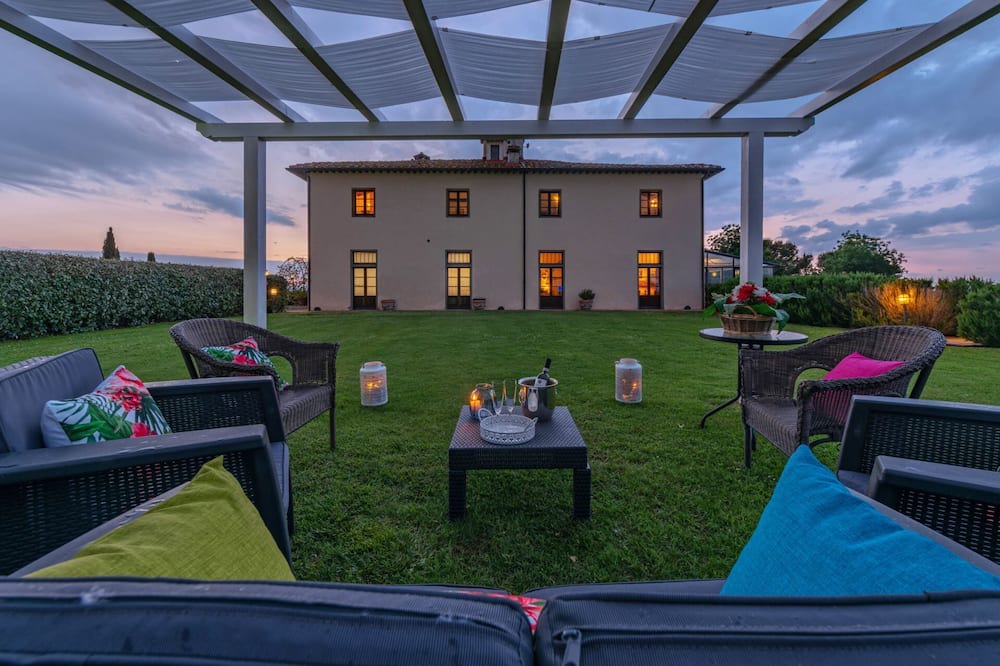 Photo of Outdoor in Le Piazze