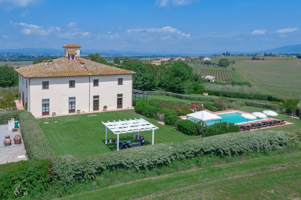 Photo of Outdoor in Le Piazze