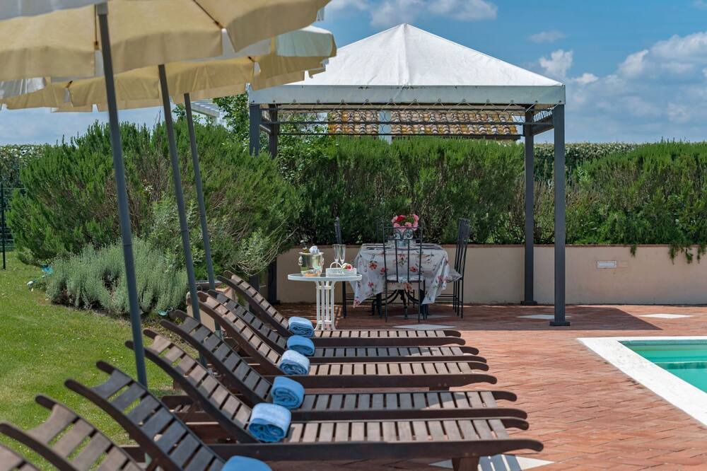 Photo of Outdoor in Le Piazze