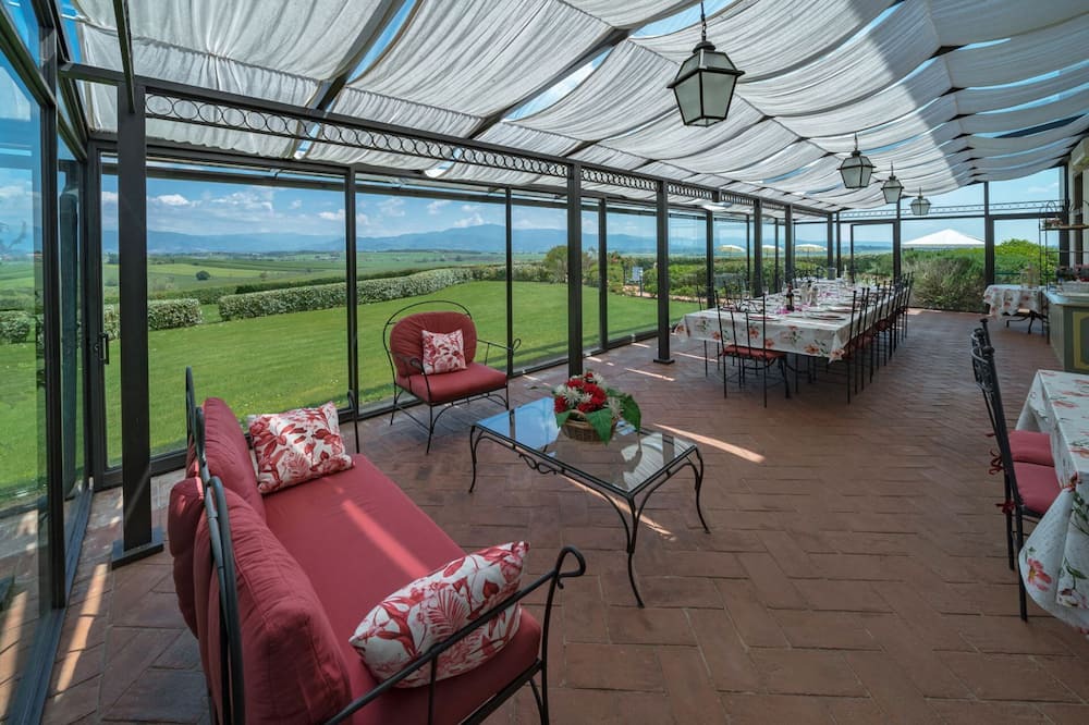 Photo of Outdoor in Le Piazze