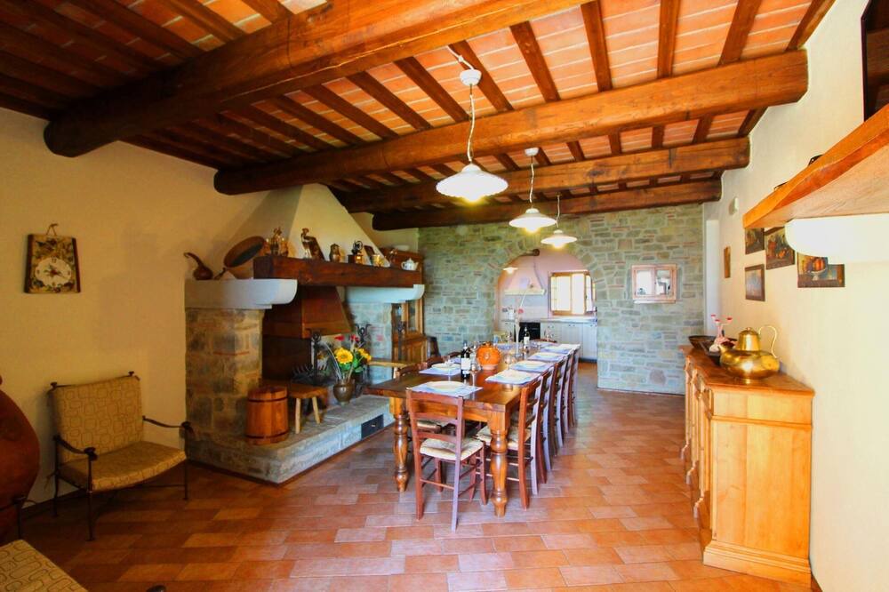 Photo of Bedroom in Castiglion Fibocchi