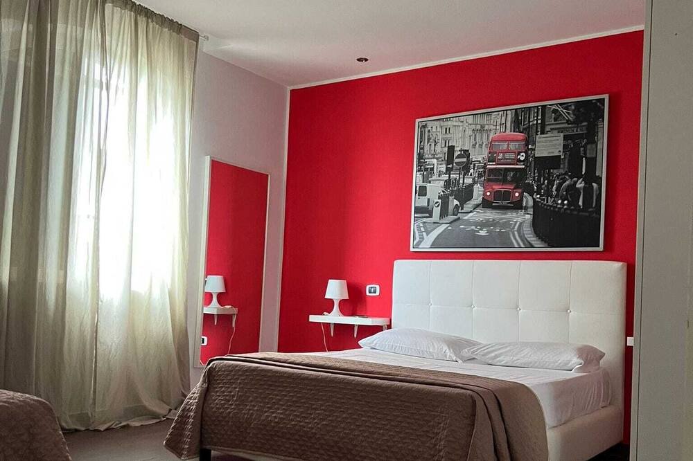 Photo of Bedroom in Varcaturo