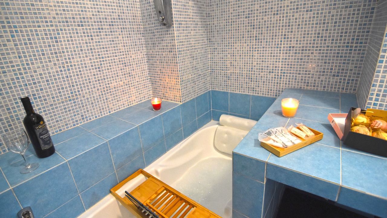 Photo of Bathroom in Historical Center