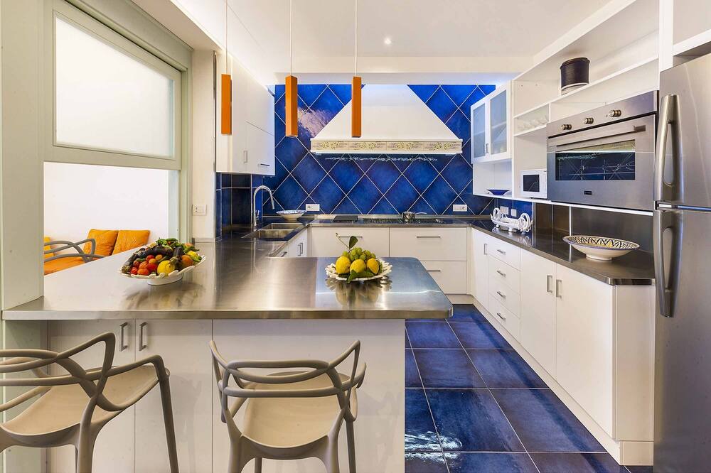 Photo of Kitchen in Sirenuse