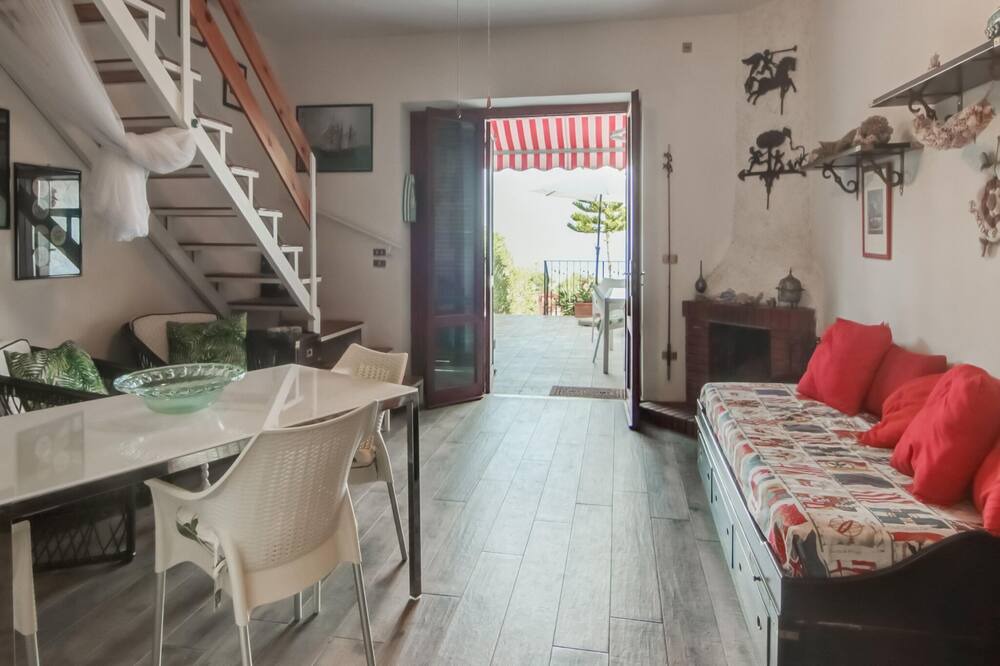 Photo of Livingroom in San Nicola Arcella