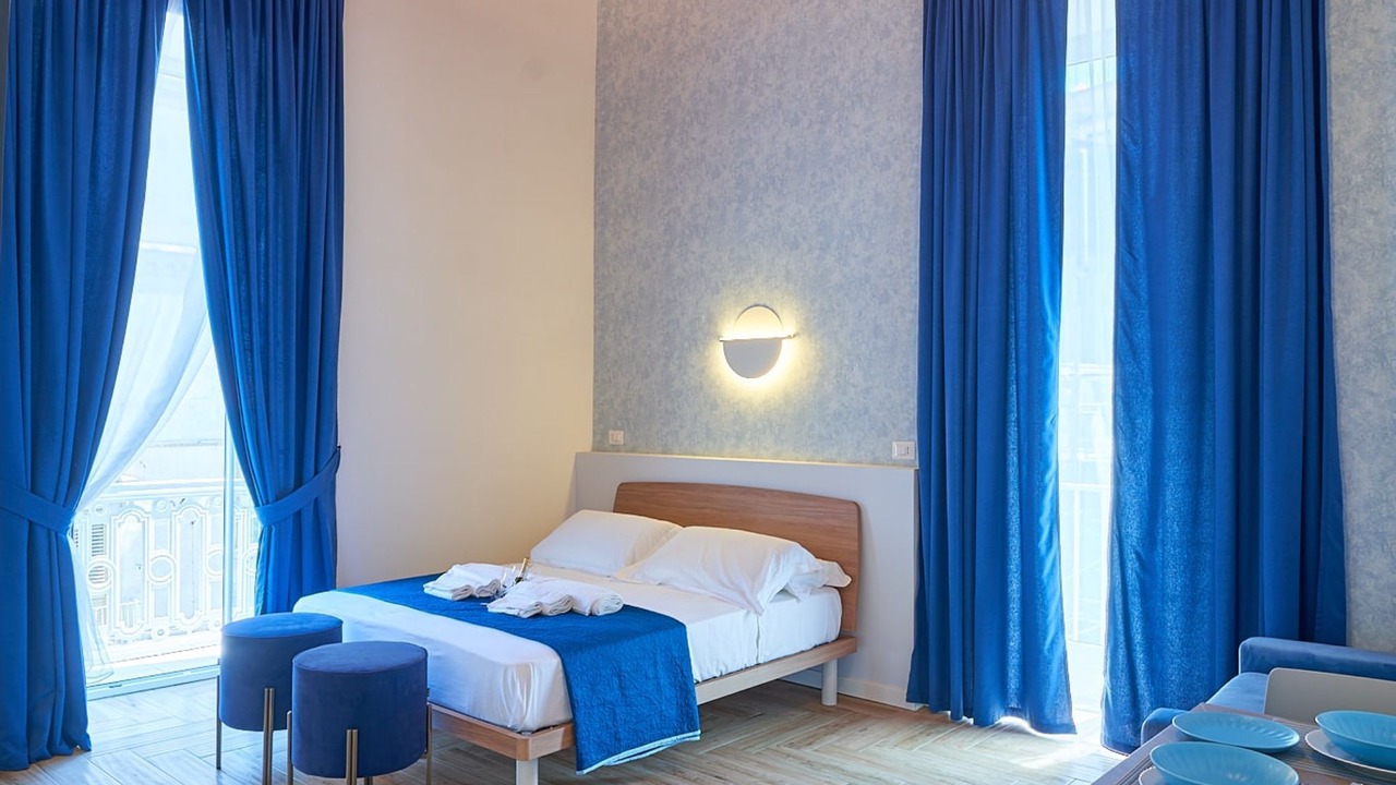 Photo of Bedroom in Naples City Centre