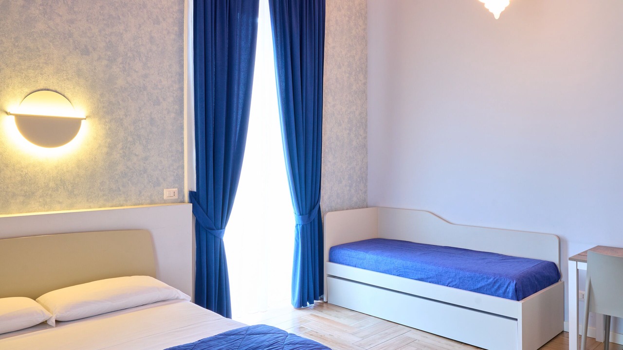 Photo of Bedroom in Naples City Centre