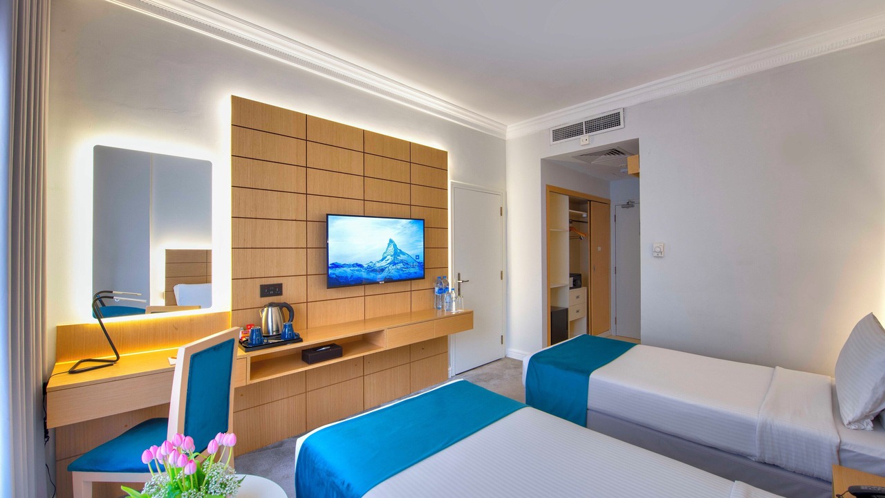 Photo of Bedroom in Al Muraqqabat