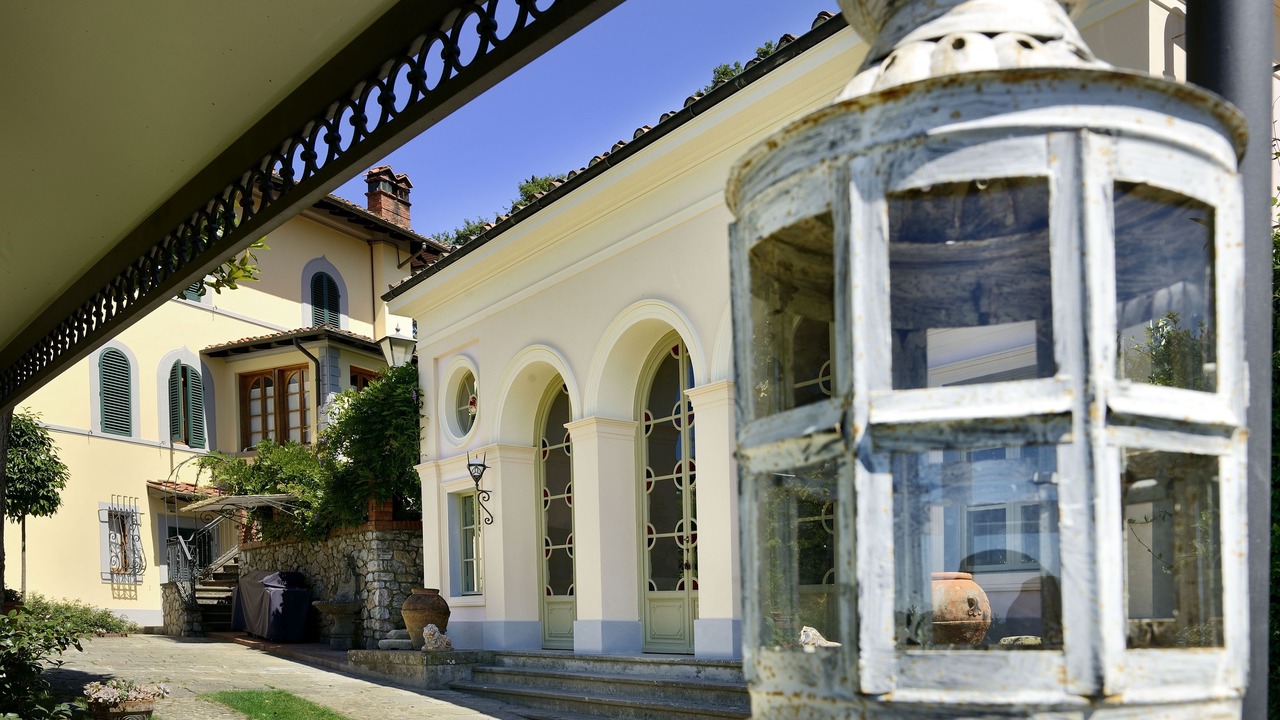 Photo of Outdoor in Saturnana