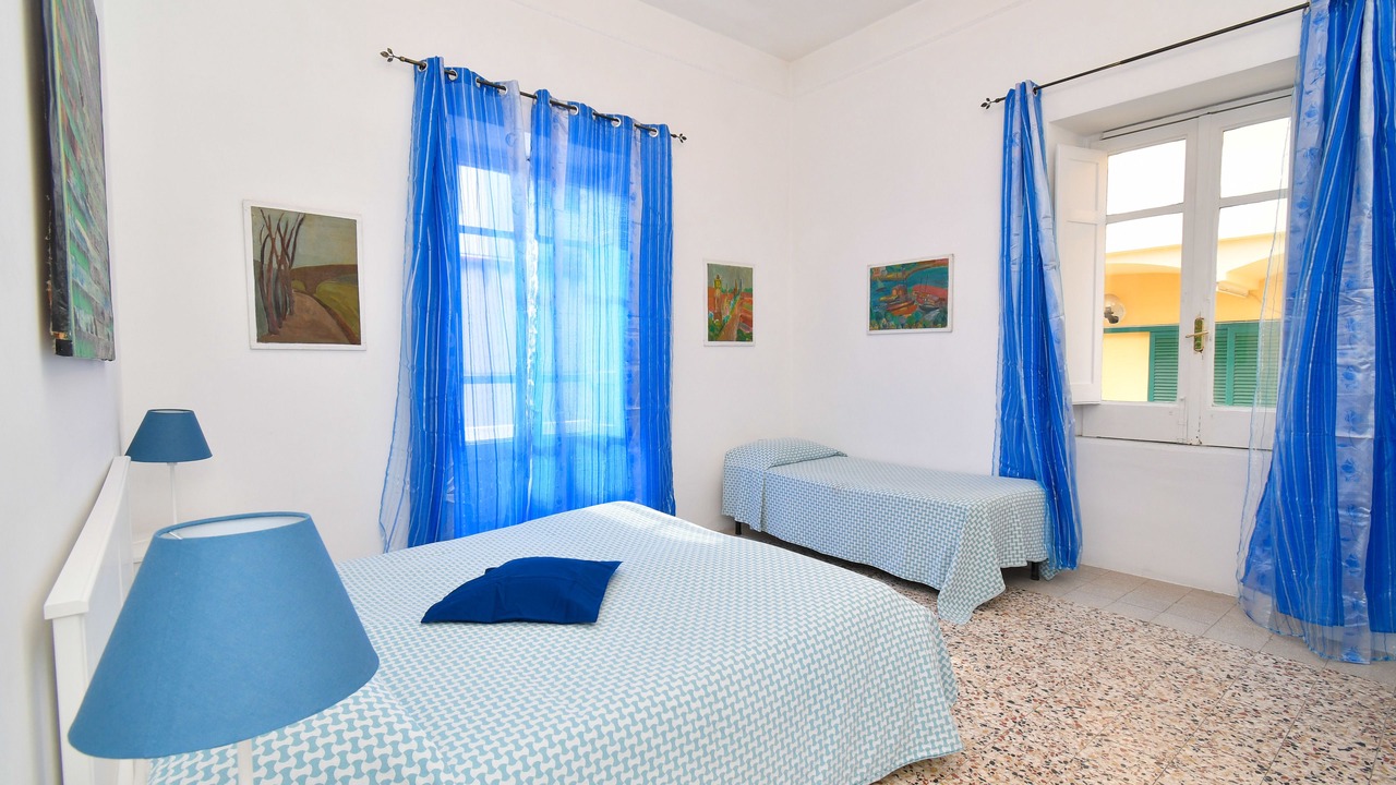 Photo of Bedroom in Ischia Porto