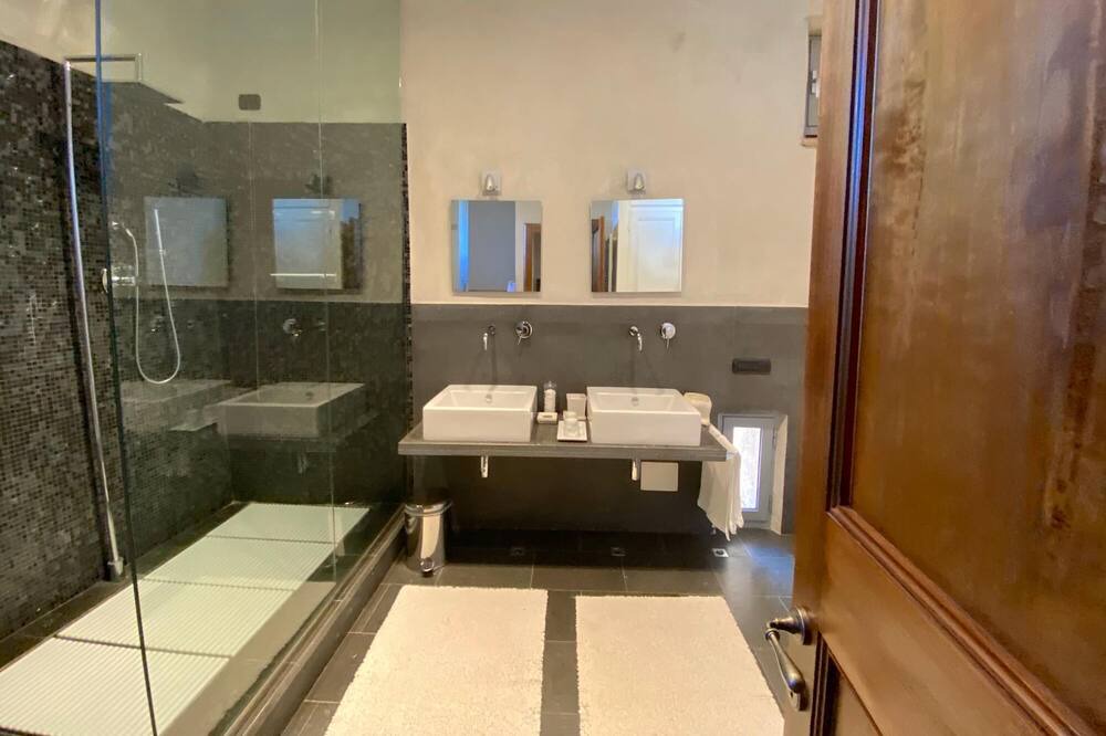 Photo of Bathroom in Loreto