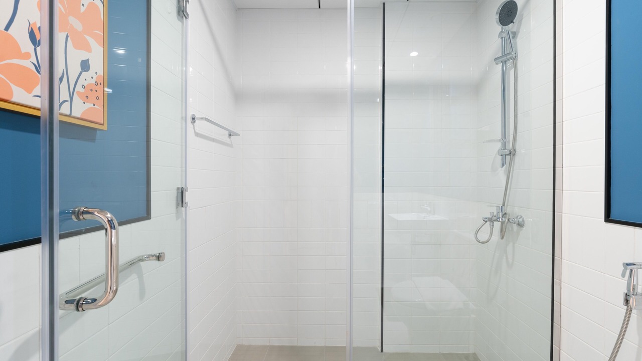 Photo of Bathroom in Jebel Ali
