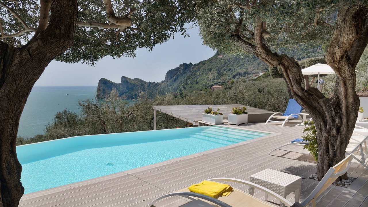 Photo of Outdoor in Sirenuse