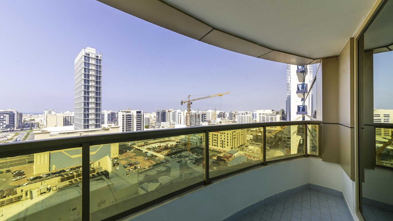 Photo of Outdoor in Trade Center