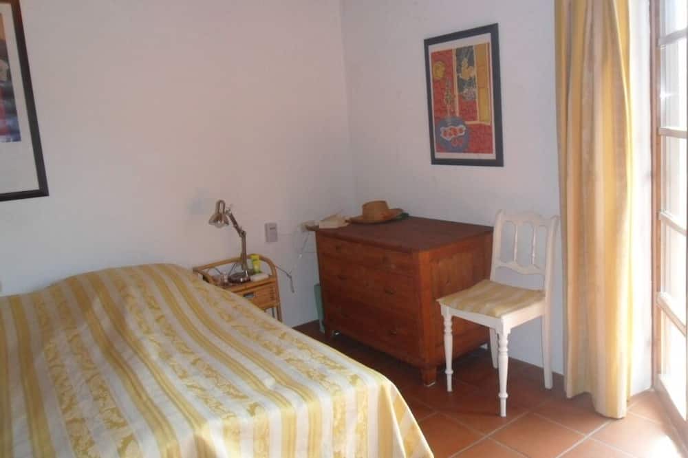 Photo of Bedroom in Giuncarico