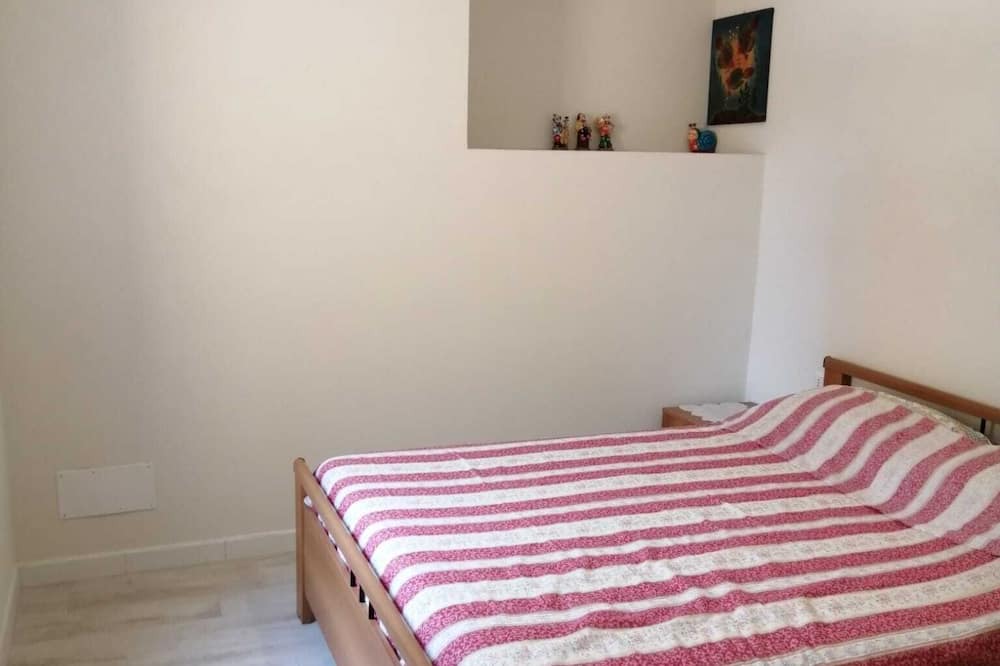 Photo of Bedroom in Santa Maria del Cedro